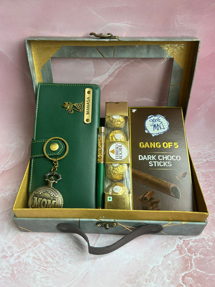 Mom Deserves the Best! Mother's Day Hamper with Wallet & Pen Personalization (₹2999) | Zestpics