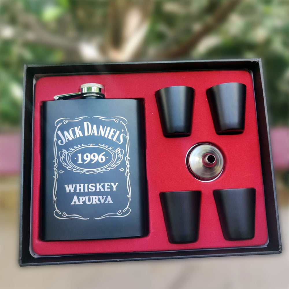 Hip Flask, Whiskey Flask,  Alcohol Flasks, Personalised Hip Flask | Zestpics