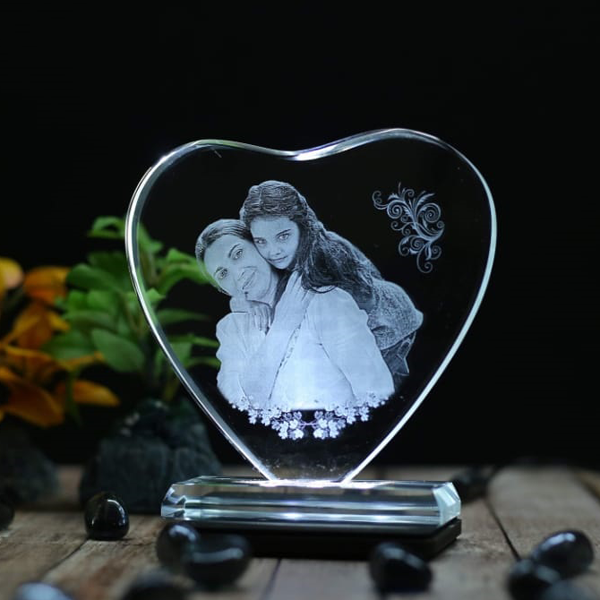 Customized Photo Heart Crystals. Gift Ideas for Wife & Husbands|Zestpics