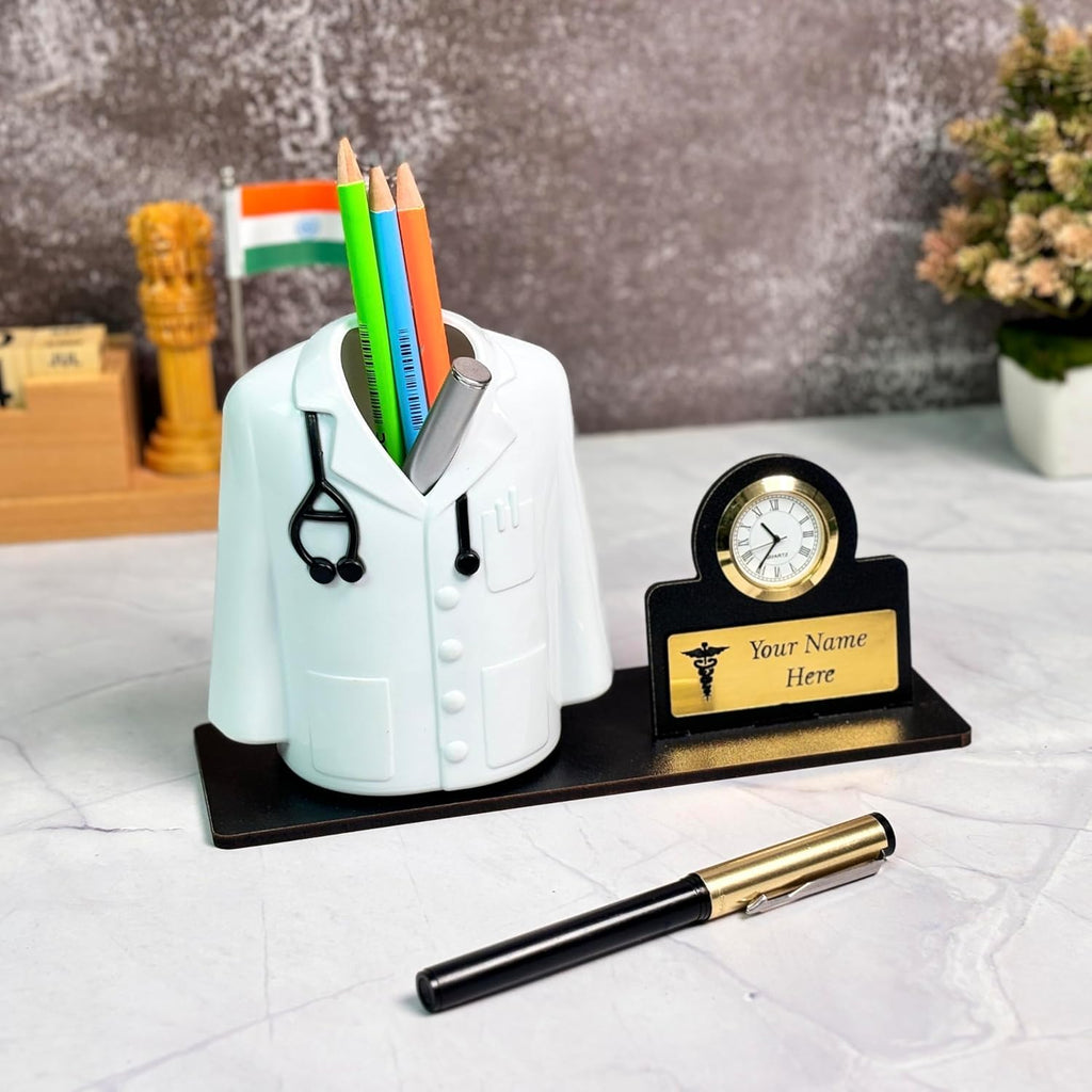 Retro apron shape pen holder for doctors with engraved name tag – Zestpics

