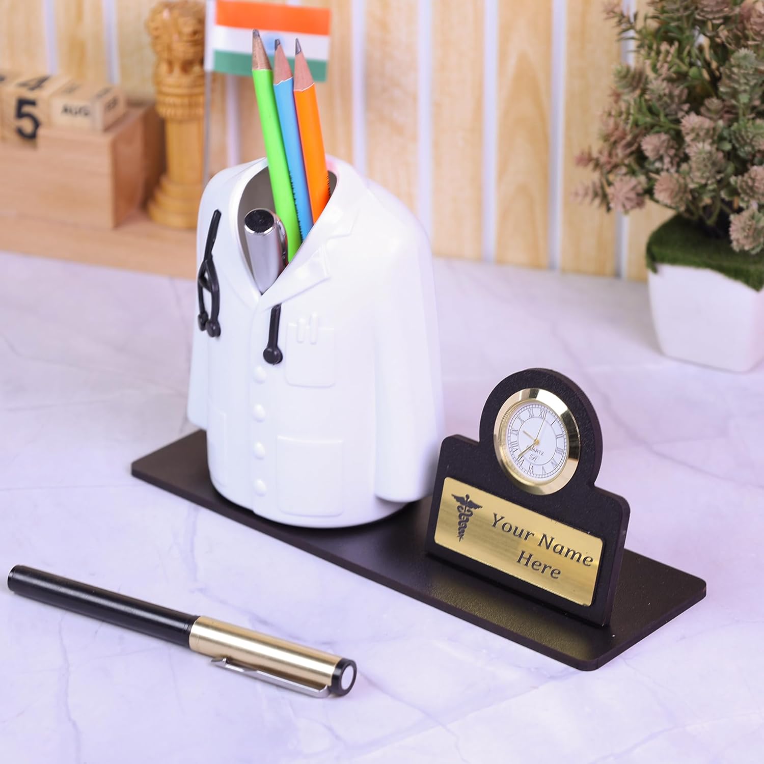 Customized medical desk organizer with pencil holder and name engraving – Zestpics

