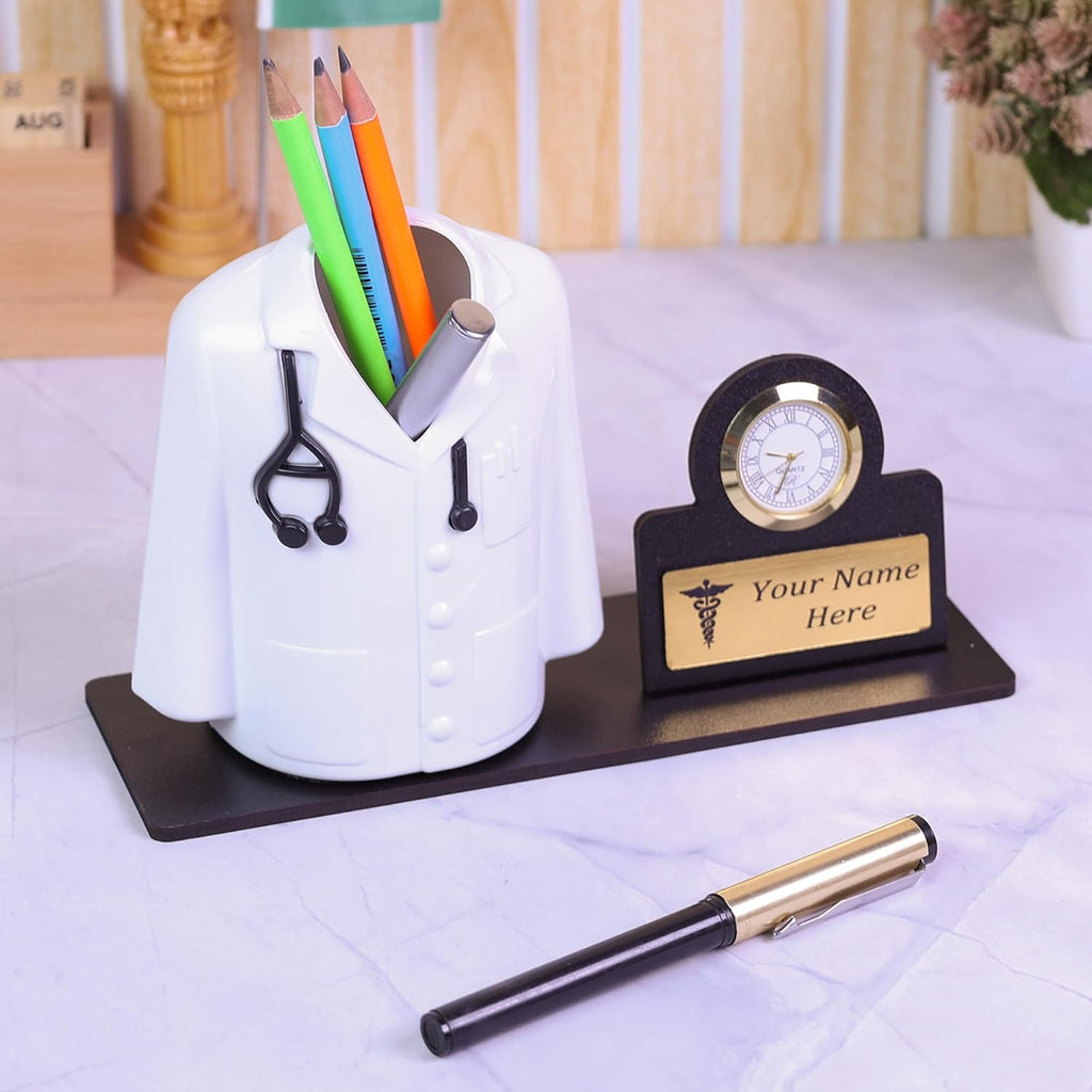 Personalized gifts for doctors India with pen stand and name plate – Zestpics

