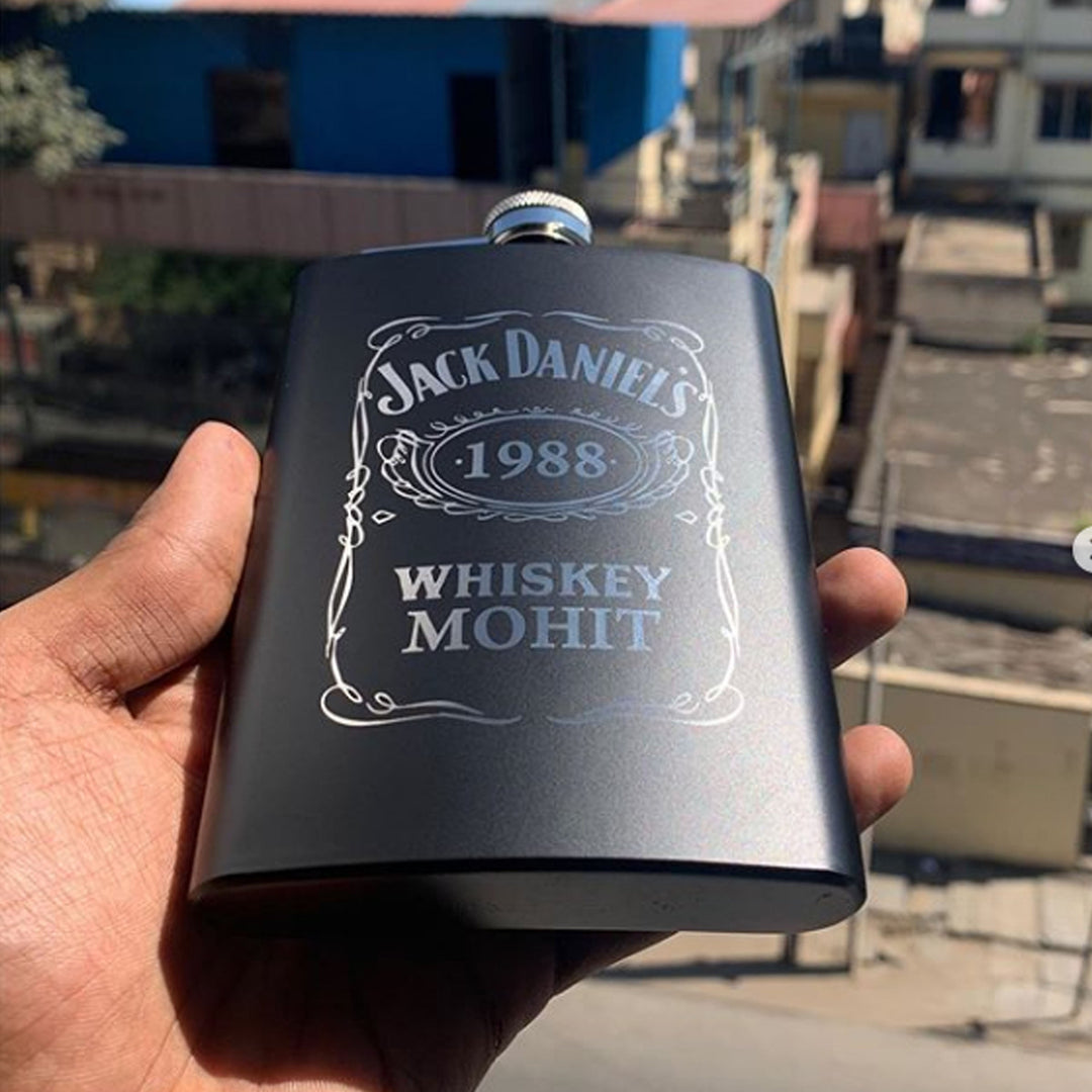 Hip Flask, Whiskey Flask,  Alcohol Flasks, Personalised Hip Flask | Zestpics