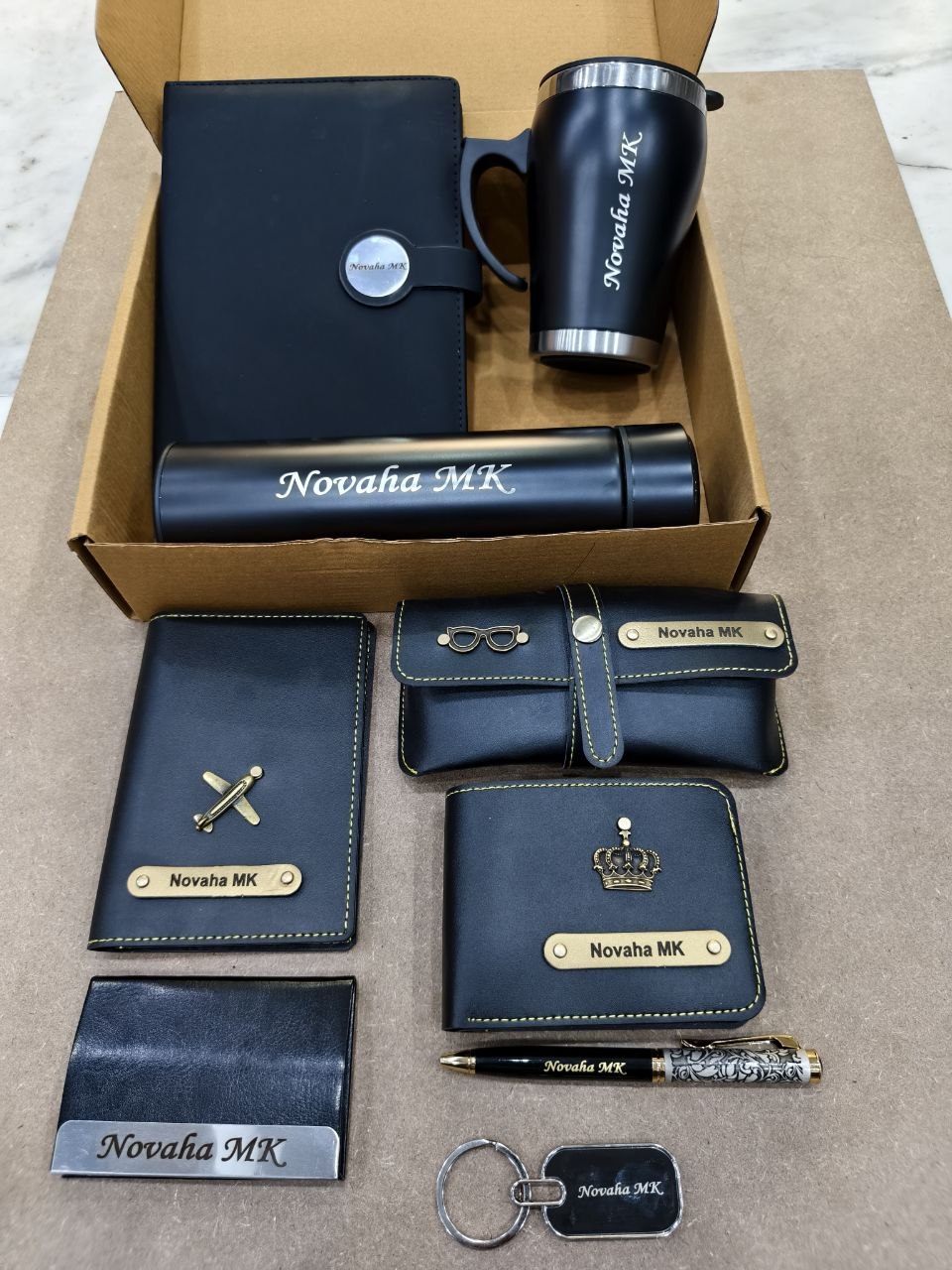 Corporate premium gift set for men | Zestpics