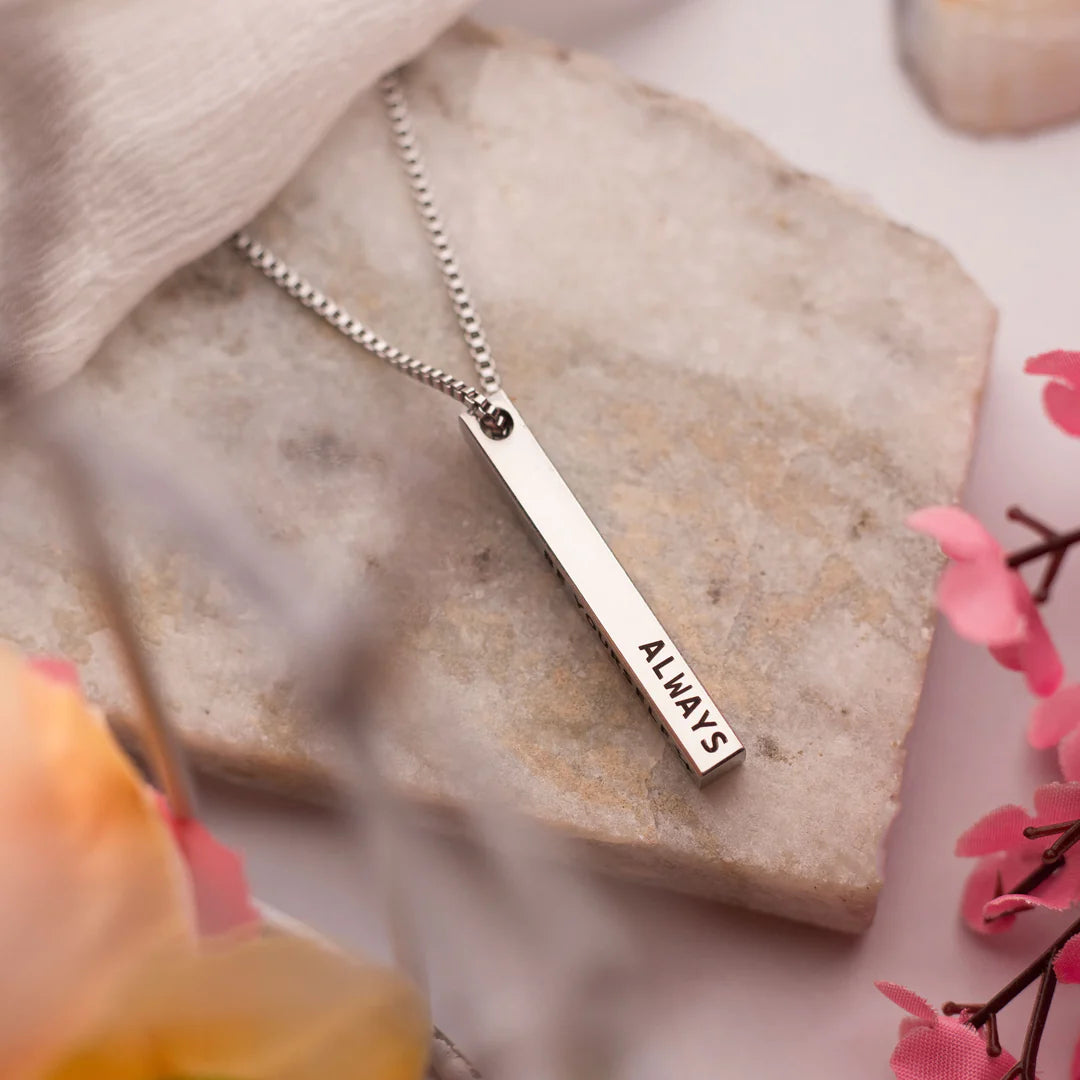 Name necklace 2025 silver bar