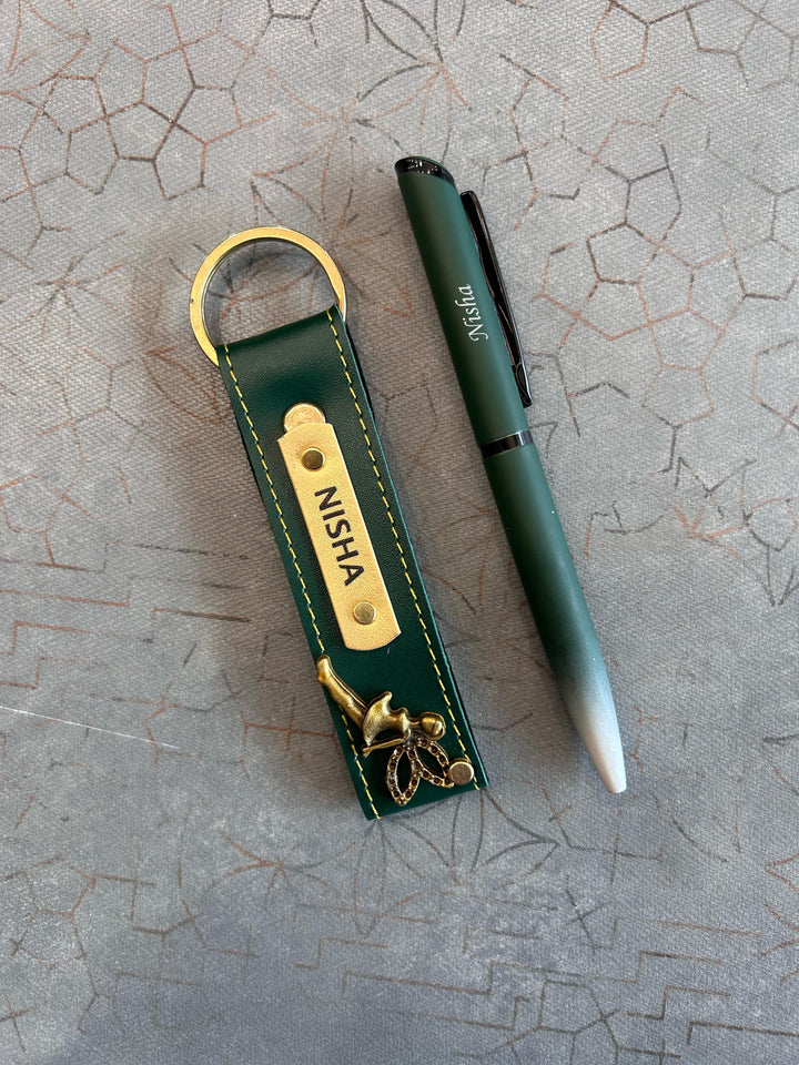Personalized Pen and Keychain Gift Set with Name Engraving | Zestpics