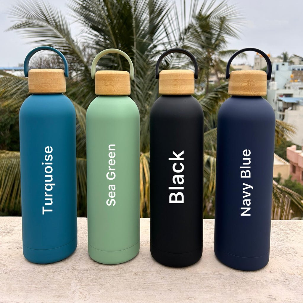 Make it yours! Personalized Fossil Flask with a sleek design and wooden lid | Zestpics