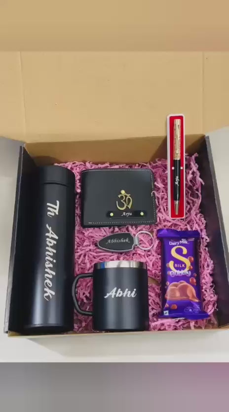 Valentine personalised gifts for boyfriend girlfriend | Zestpics