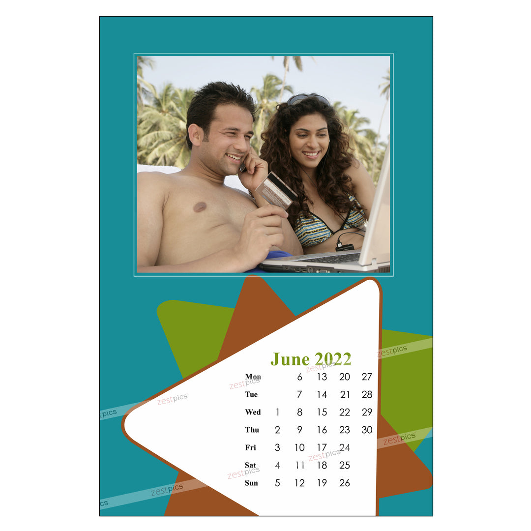 Buy & Send Personalized Photo Wall Calendars 2022 online in India at Zestpics