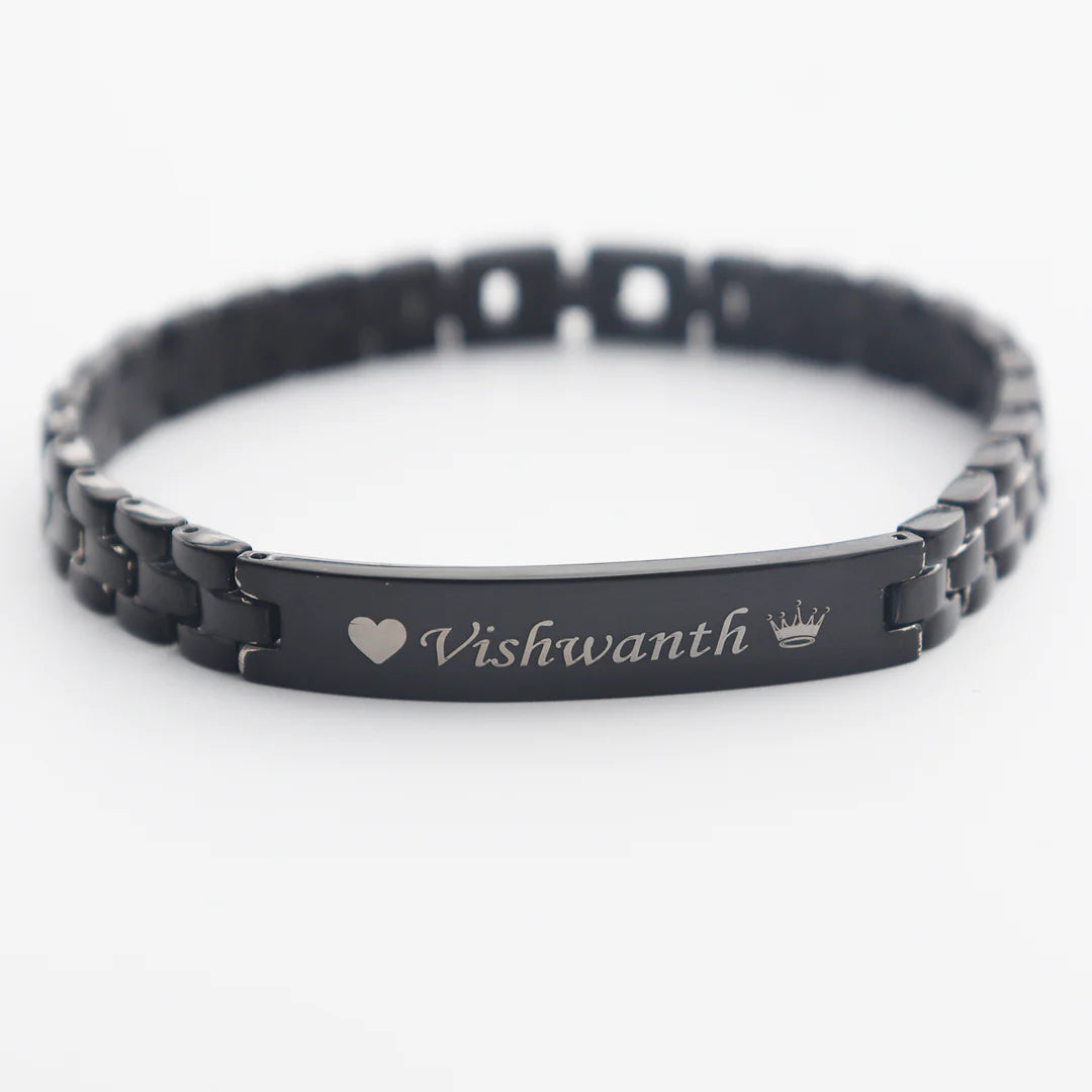 Zestpics Name Engraving Detail on Premium Stainless Steel Bracelet
