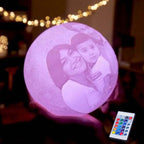 Photo moon lamp glowing pink